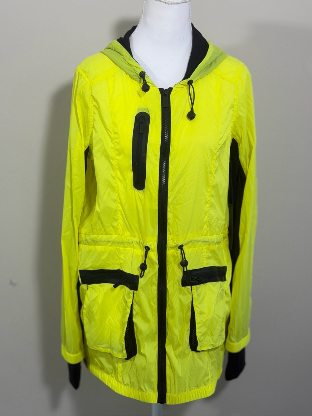 Savvi Neon Yellow Hooded Windbreaker Jacket XS Lightweight Utility Jacket
